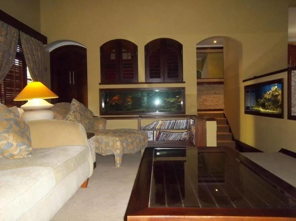 Apel Villa Sanur Esterno foto
